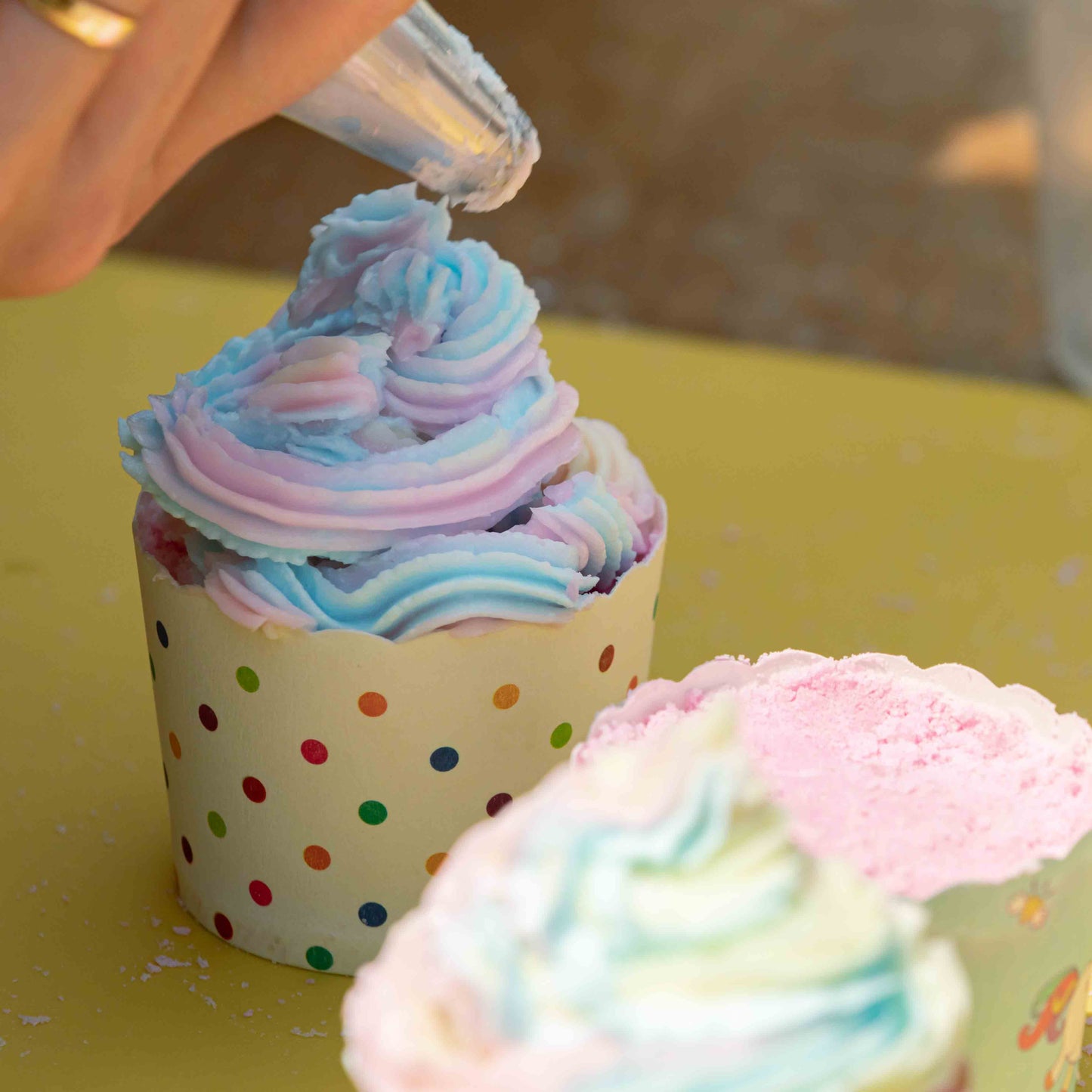 「夏季工作坊 - 杯子蛋糕泡泡浴球」Cupcake Bath Bomb Making Workshop