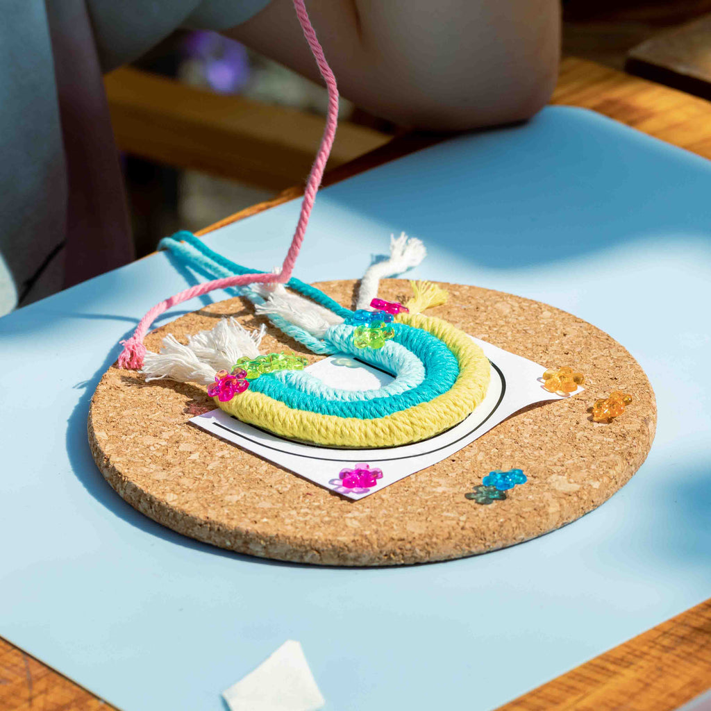 "Summer Workshop-Rainbow Hand-knitted Charm" Rainbow Macrame Charm Workshop